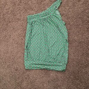 New York & Company Green Patterned One-Shoulder Top